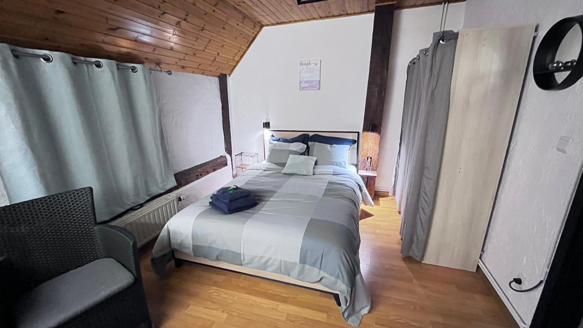 Chez Bene Bed & Breakfast โรชฟอร์ ภายนอก รูปภาพ
