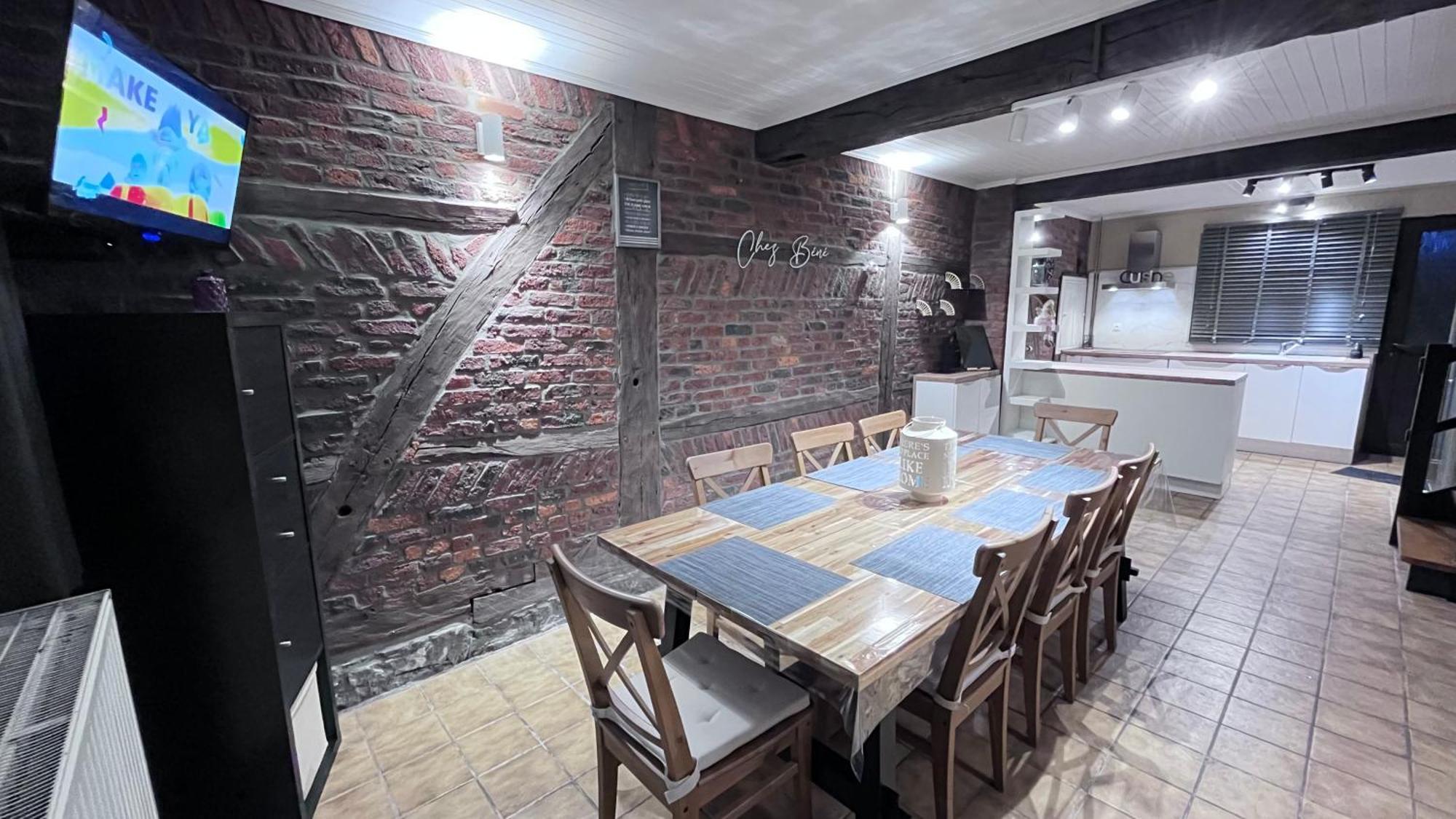 Chez Bene Bed & Breakfast โรชฟอร์ ภายนอก รูปภาพ